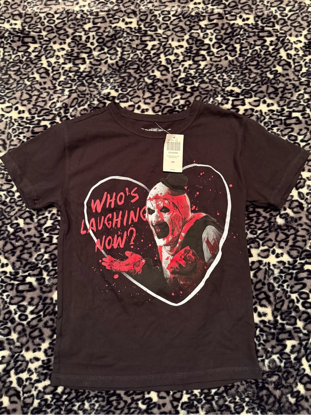 Hot Topic Terrifier cropped tee